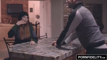 Free Lesbian Strapon Sex Videos