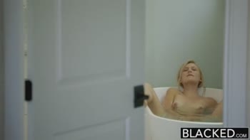 Girls Getting Massage Naked