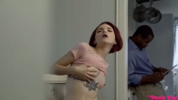 Shooting Cum On Pussy